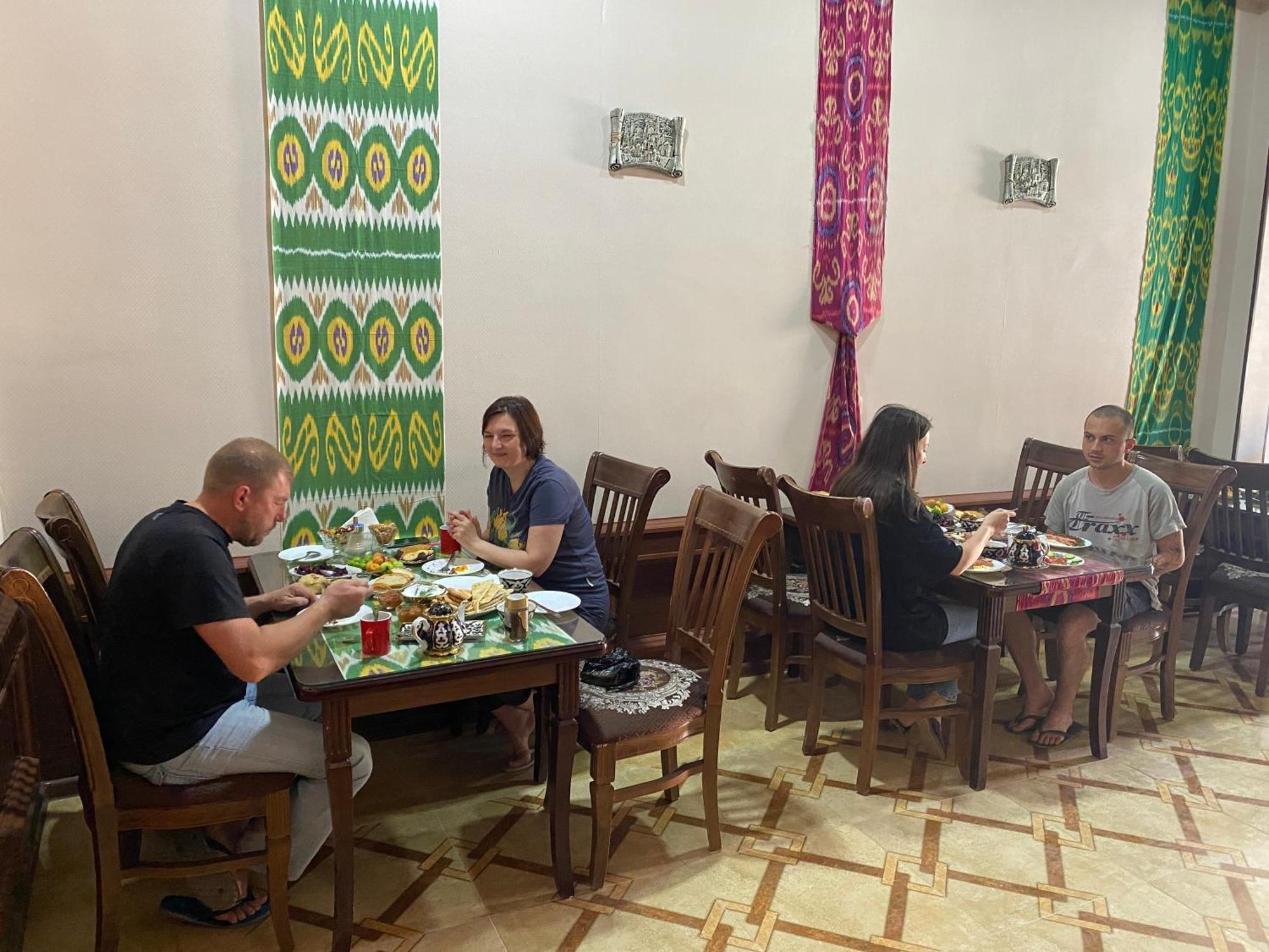 Polvon Ota Hotel Khiva Eksteriør bilde